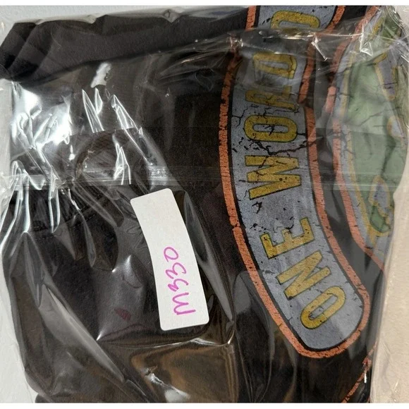 Born To Be Free One World Tour 1989 Sweatshirt Size Large‎ - Picture 6 of 6